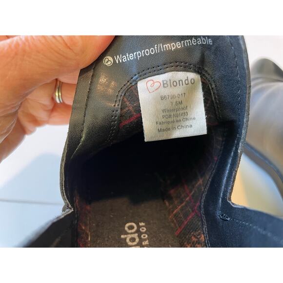 BLONDO Waterproof Leather Ankle Bootie Boots Back Zipper Size 7.5 Pointed Toe - Picture 6 of 15